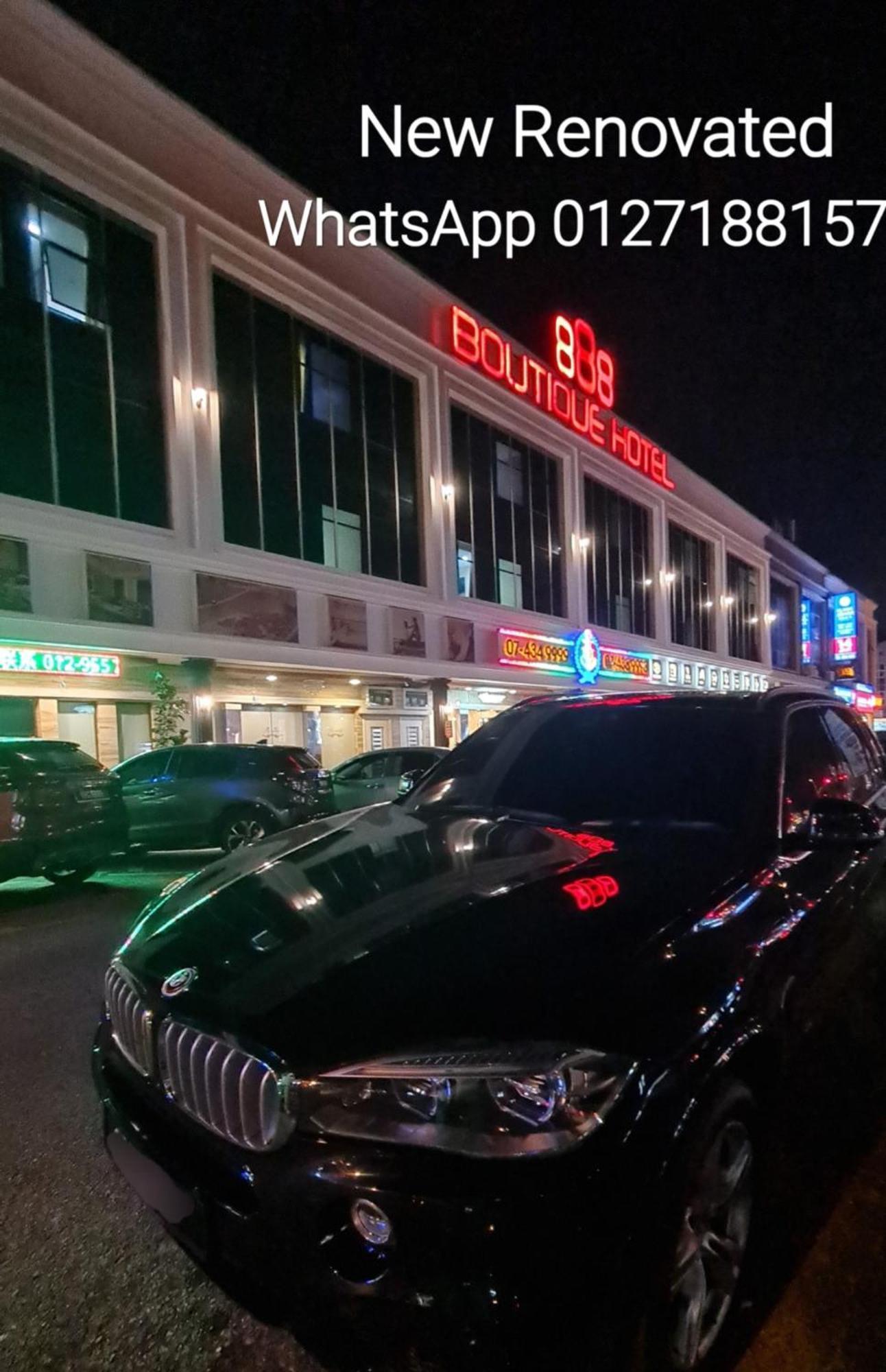 888 Boutique Hotel Batu Pahat Room photo